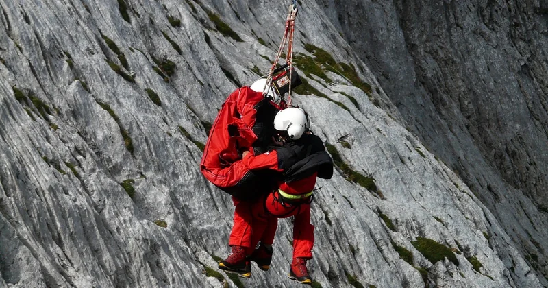 Gérer le blessé en attendant les secours