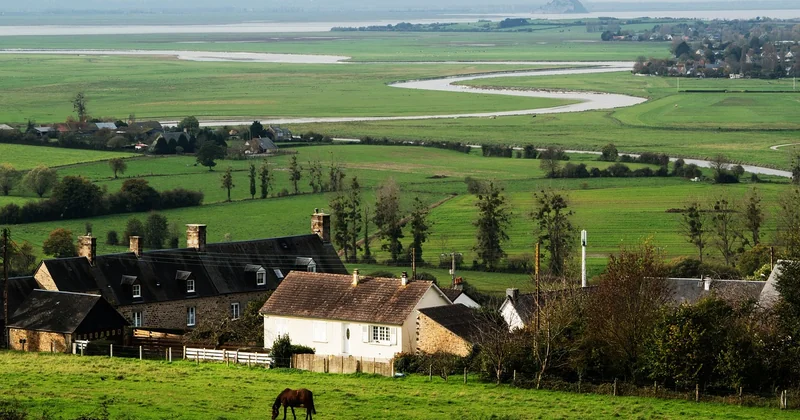 Quelles sont les villes peu connues de France qui servent de base ?